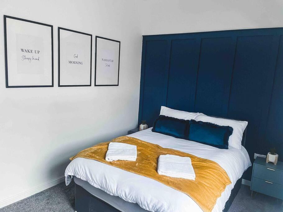 Comfortable Home In Bolton Farnworth Extérieur photo